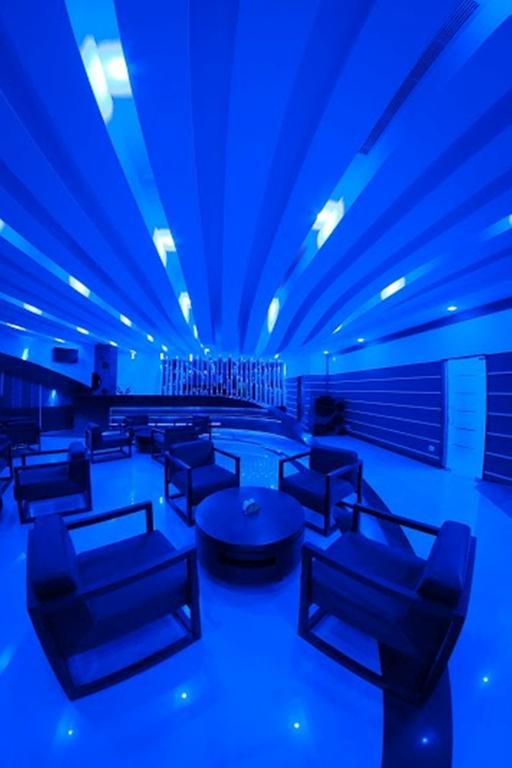 Sara Regency Hotel Kumbakonam Kültér fotó
