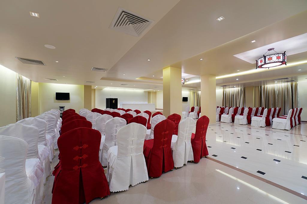 Sara Regency Hotel Kumbakonam Kültér fotó